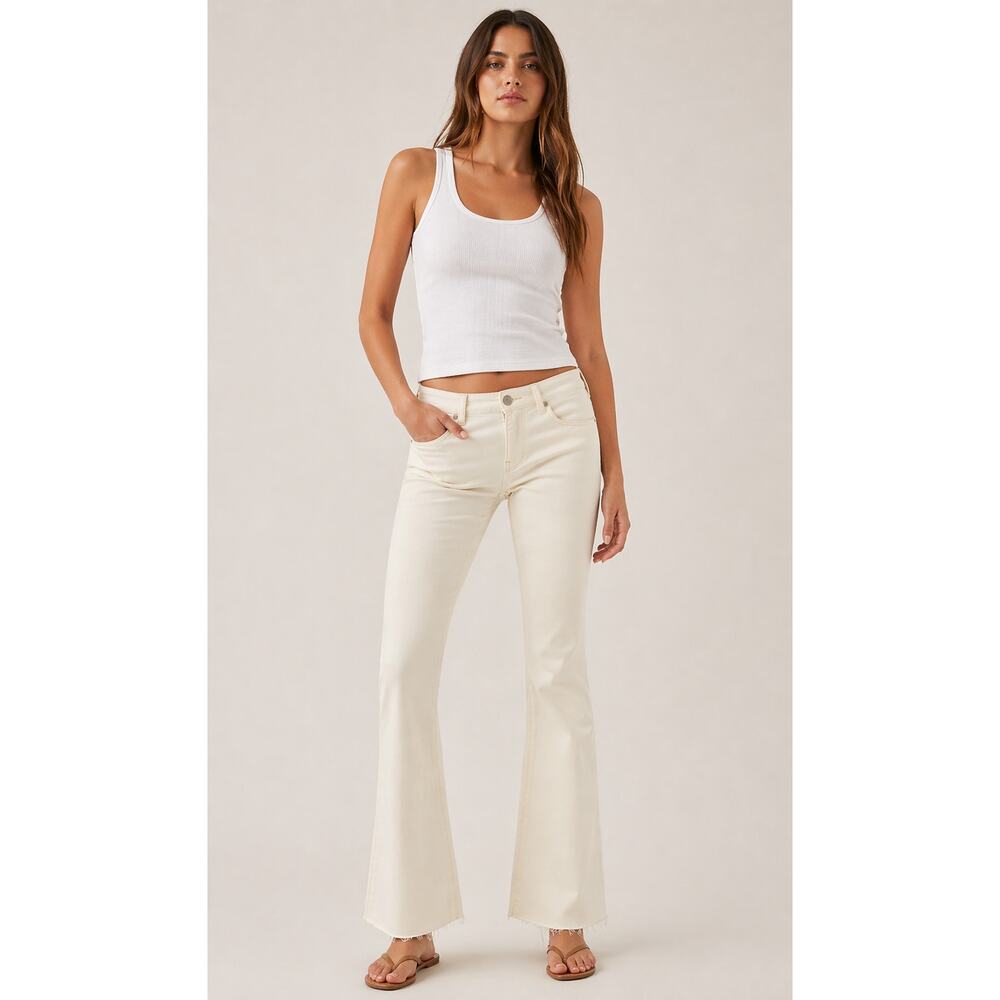NWT Hudson Nico Mid Rise Bootcut Barefoot Jeans Ecru Size 25